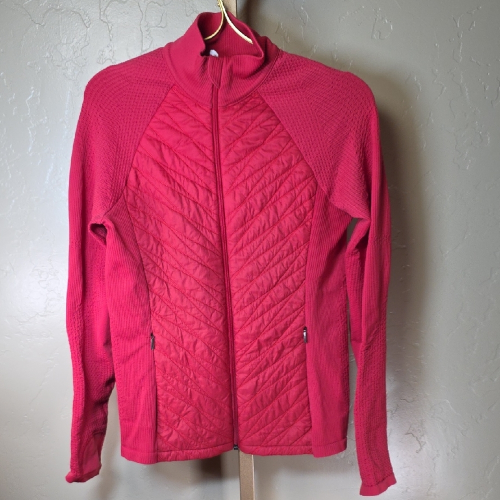 Athleta Red Flurry Force Insulated Primaloft Jacket 2.0 Side Stretch Panels